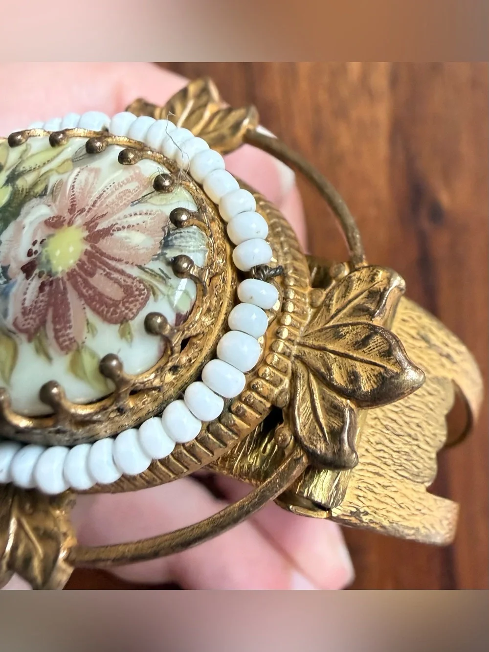 VTG Miriam Haskell Floral Porcelain Bracelet Victorian Seed Bead Gold Tone